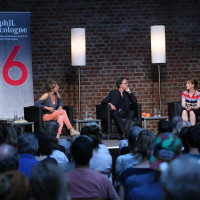 phil.cologne 2018: Svenja Flaßpöhler (l.), Bernhard Pörksen und Marie-Luisa Frick © Ast/Juergens