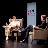 phil.COLOGNE 2025: 29.06. Frieden schaffen – Jörn Leonhard über Kriege und wie man sie beendet. Mod.: Tijan Sila ©Katja Tauber