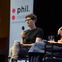 phil.COLOGNE 2026: 08.06. KlasseDenken: Schulpflicht und die Ethik des Unterrichtens. Mit Samuel Ulbricht Mod.: Steffi Orbach © Hieronymus Rönneper